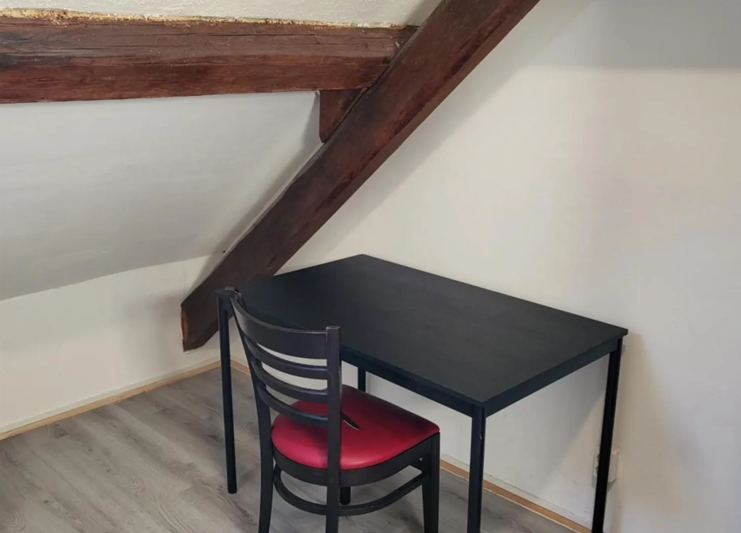 Enrike Room 1 Λουξεμβούργο 0*,  Λουξεμβούργο